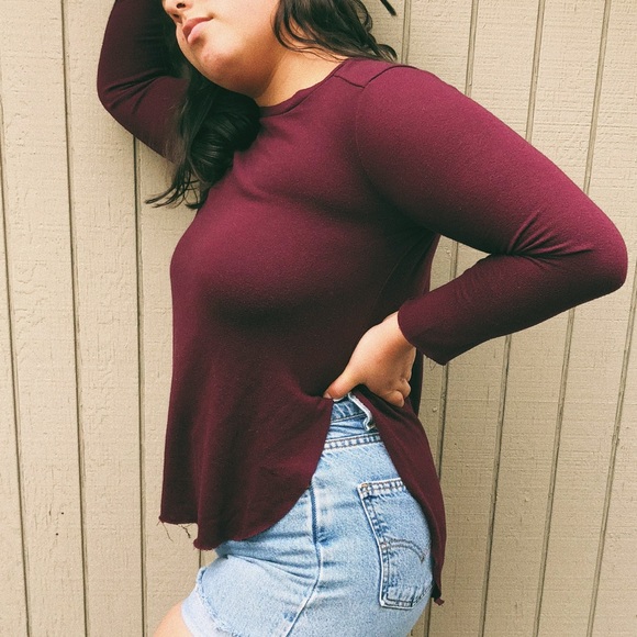 Maroon sweater - Picture 2 of 3